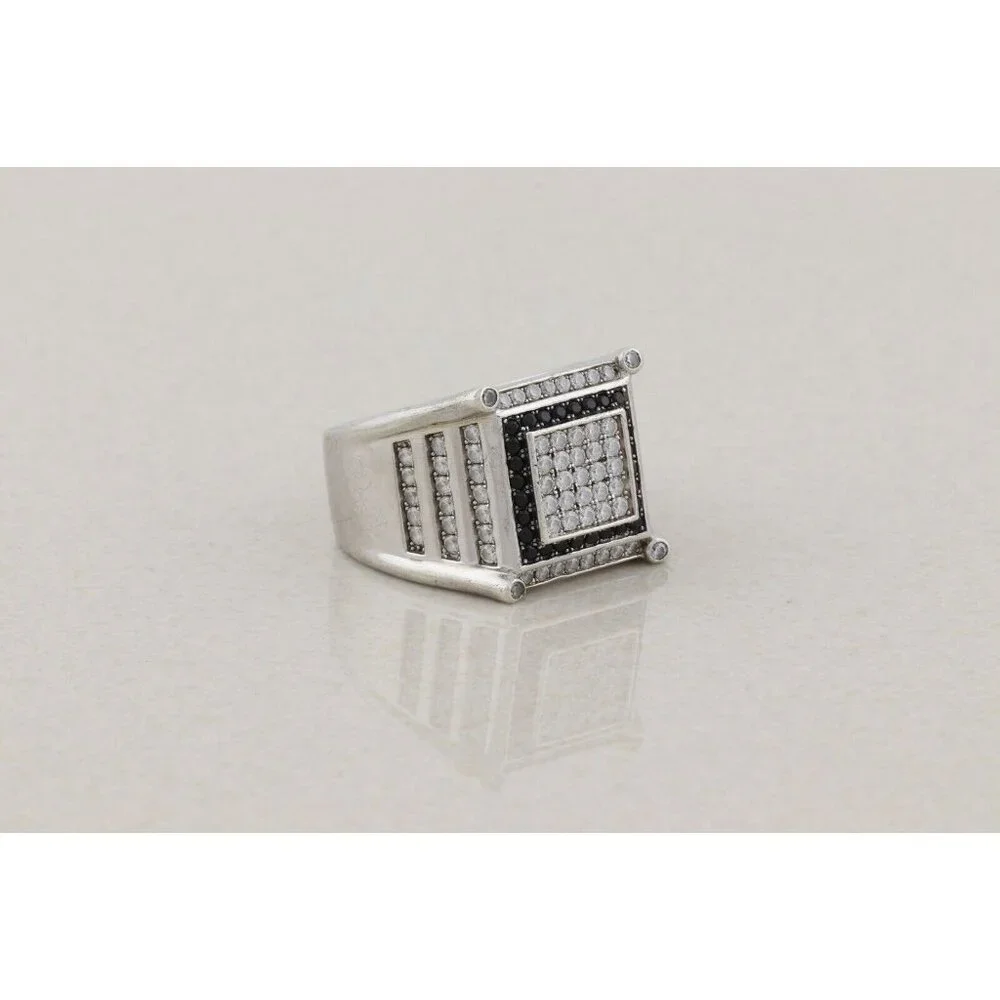 Men's Blue & White Cubic Zirconia Ring Size 10 1/4